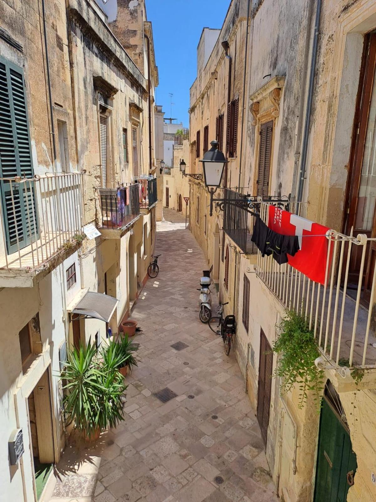 Mayu'S House , Dimora Nel Centro Storico Di เลชเช ภายนอก รูปภาพ