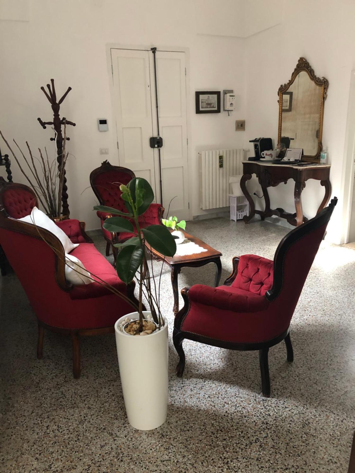 Mayu'S House , Dimora Nel Centro Storico Di เลชเช ภายนอก รูปภาพ